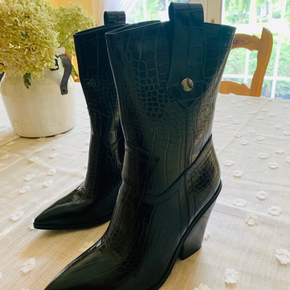 NEW black snakeskin cowboy boots